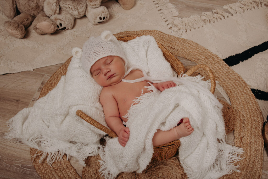 Marine-Perret-Photographie-Naissance-Angelo-05-2024-RESEAUX (9)