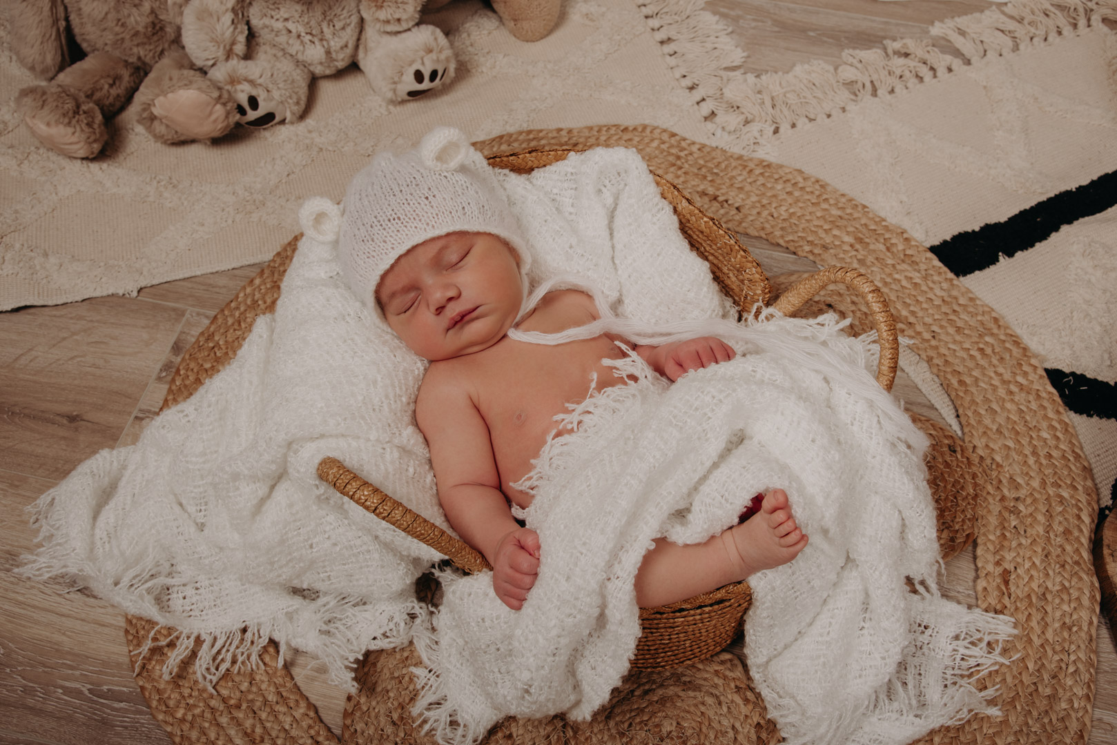 Marine-Perret-Photographie-Naissance-Angelo-05-2024-RESEAUX (9)