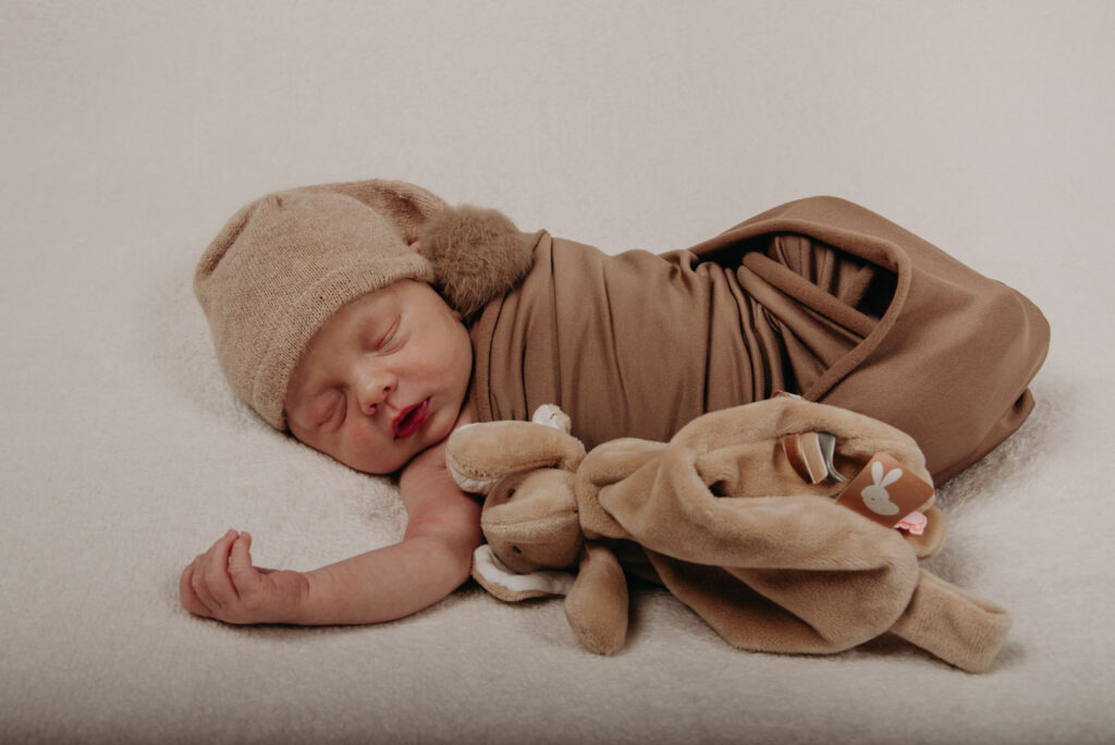 Marine-Perret-Photographie-Naissance-Robin-16-09-2025-WEB (16)